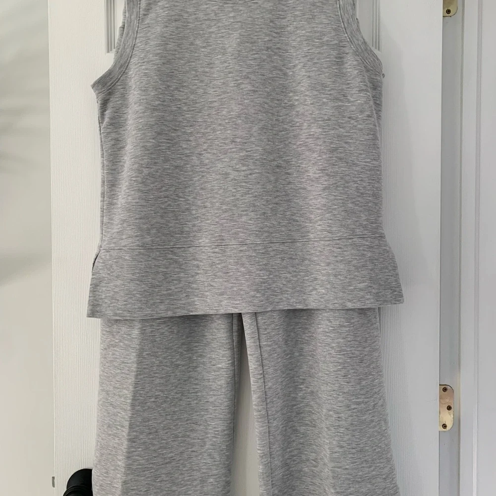 ANRABESS Women's Light Gray 2 Piece Lounge Set - Picture 2 of 10